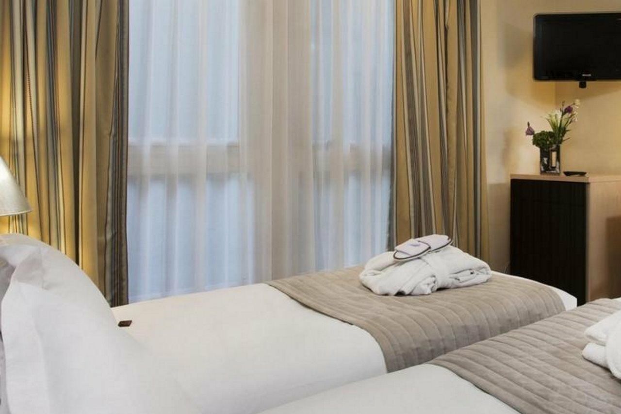 Hotel Le Pera Párizs Kültér fotó